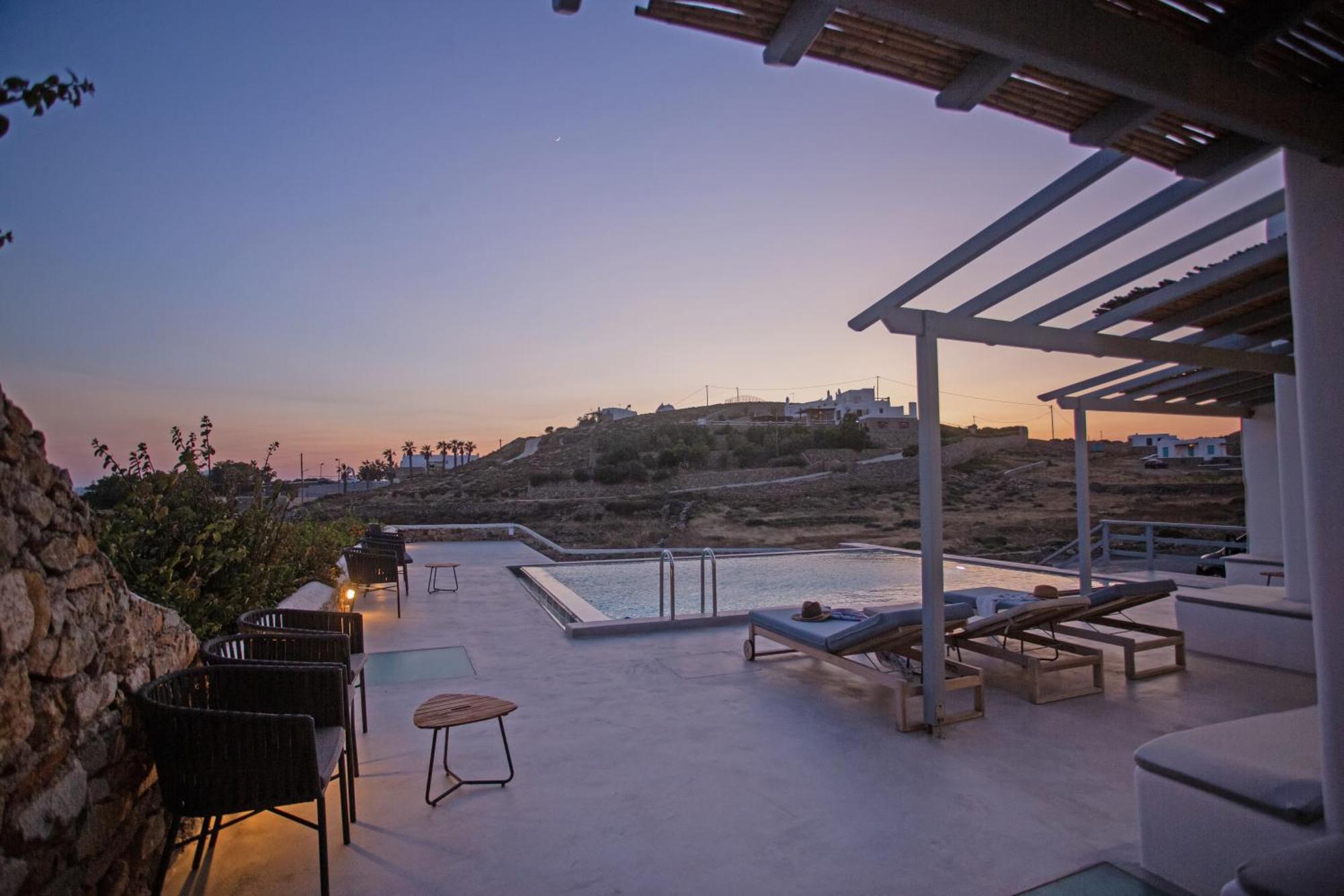 Aqua Breeze Seaview Pool Suites Mykonos Mykonos Town 外观 照片